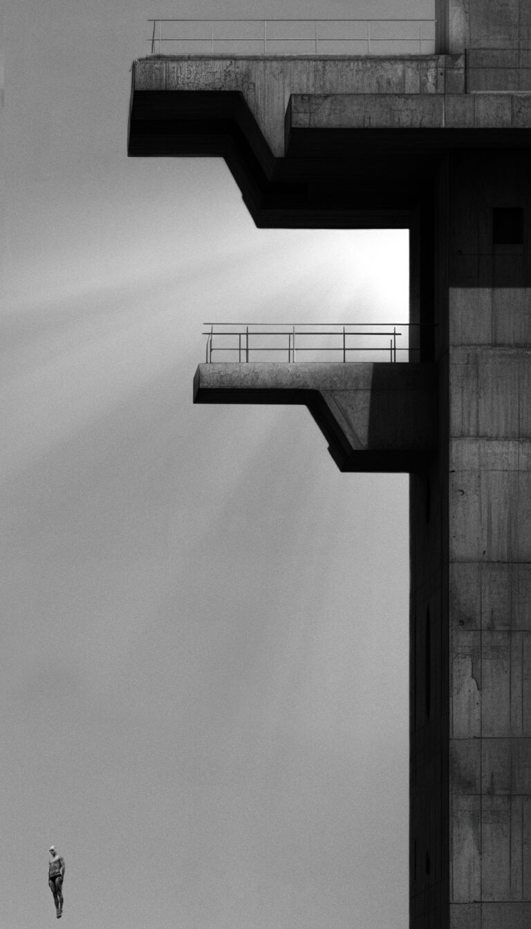 Anthropometry of the Void