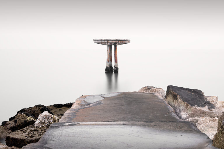 Concrete structures of the lagoon