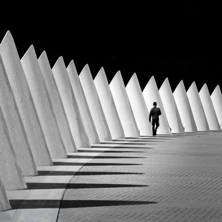 GEOMETRY IN VALENCIA