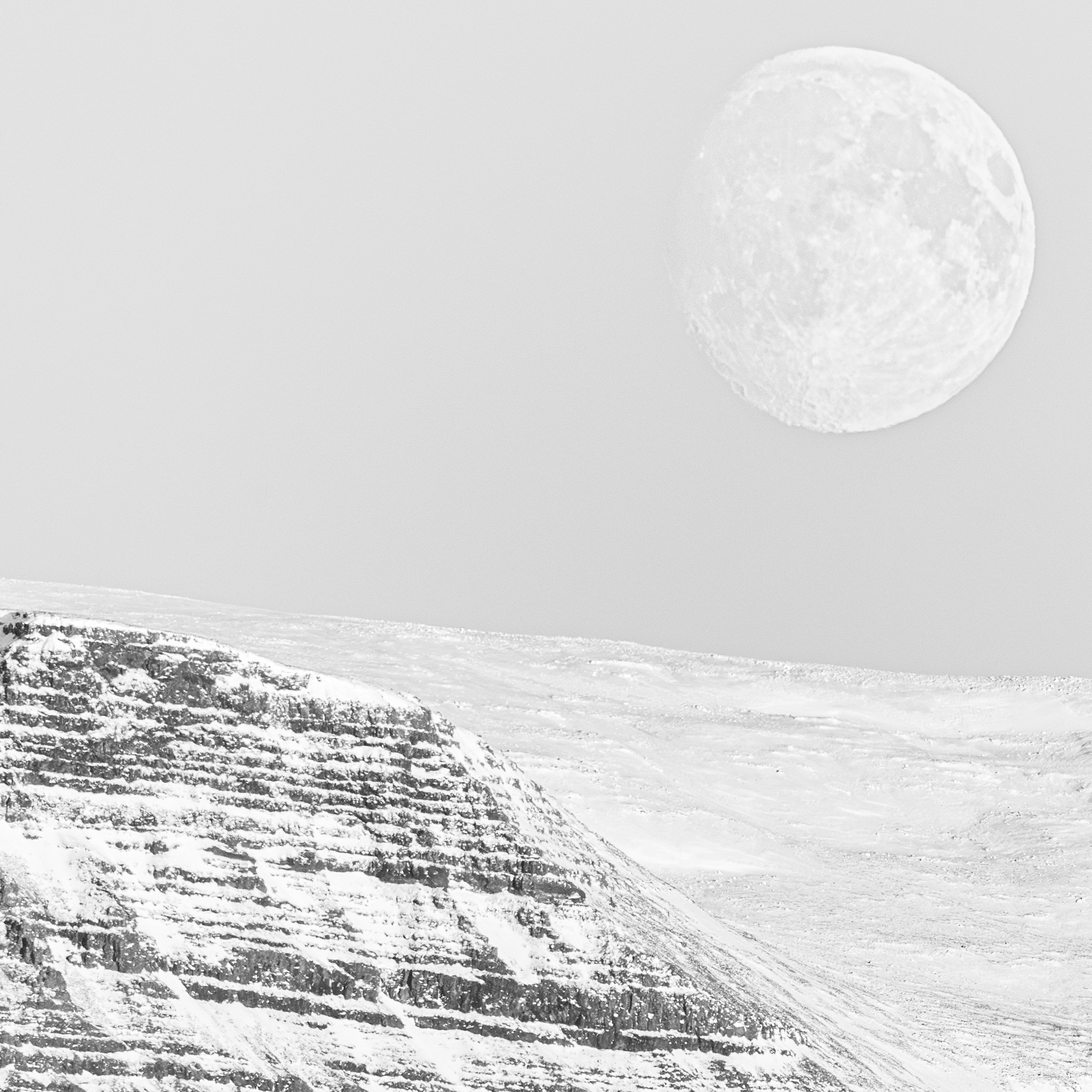 "WHERE THE MOON MEETS ESJA"